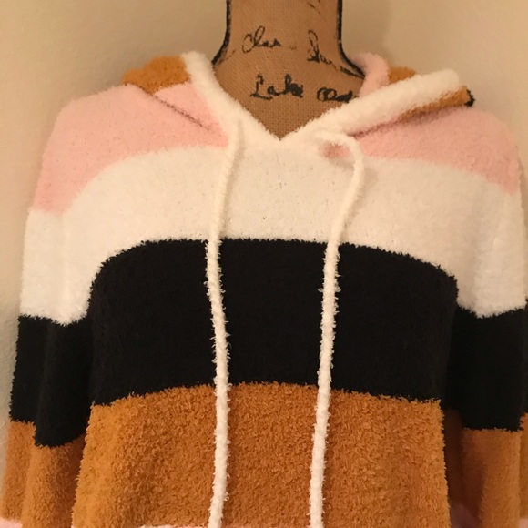 NWT-Candie’s Juniors Womens Long Sleeve Plush Hoodie-L - Picture 2 of 16